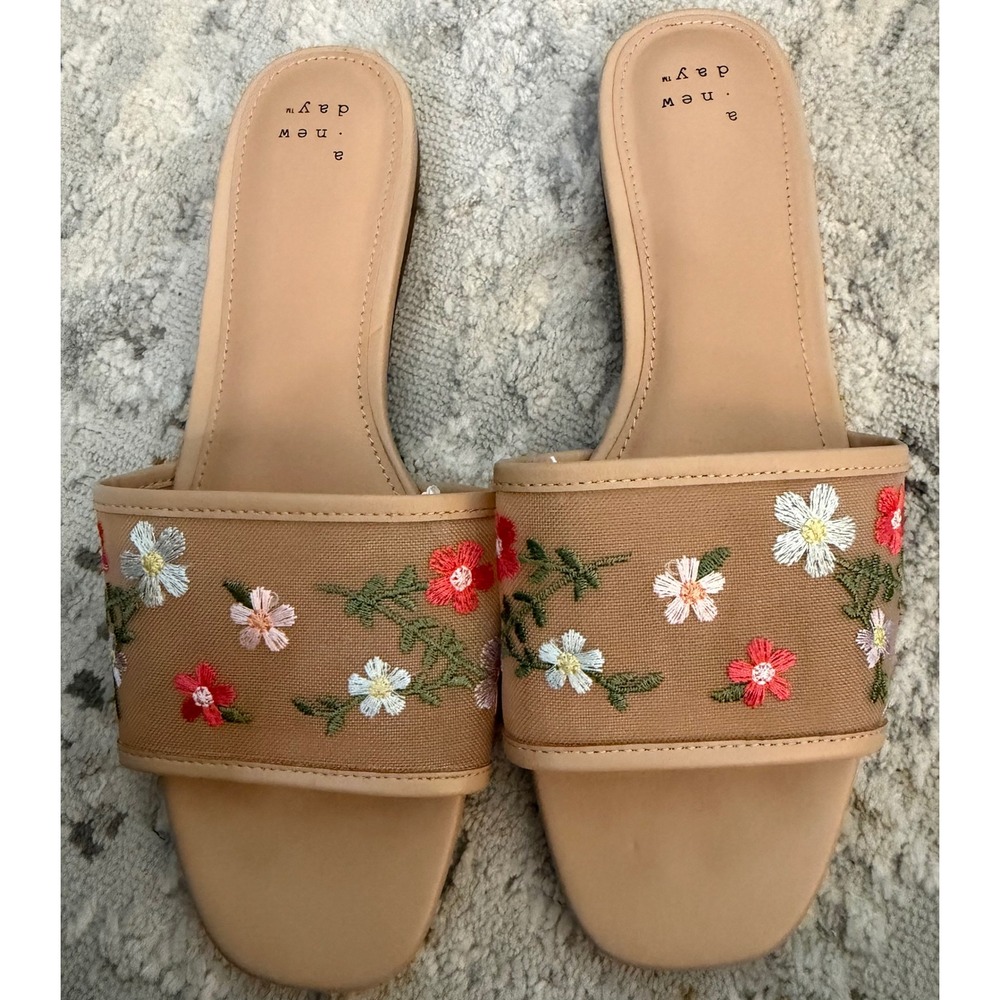 A New Day Womens Tan Floral Embroidered Mesh Slide Sandals Size 8.5 Flat Shoes